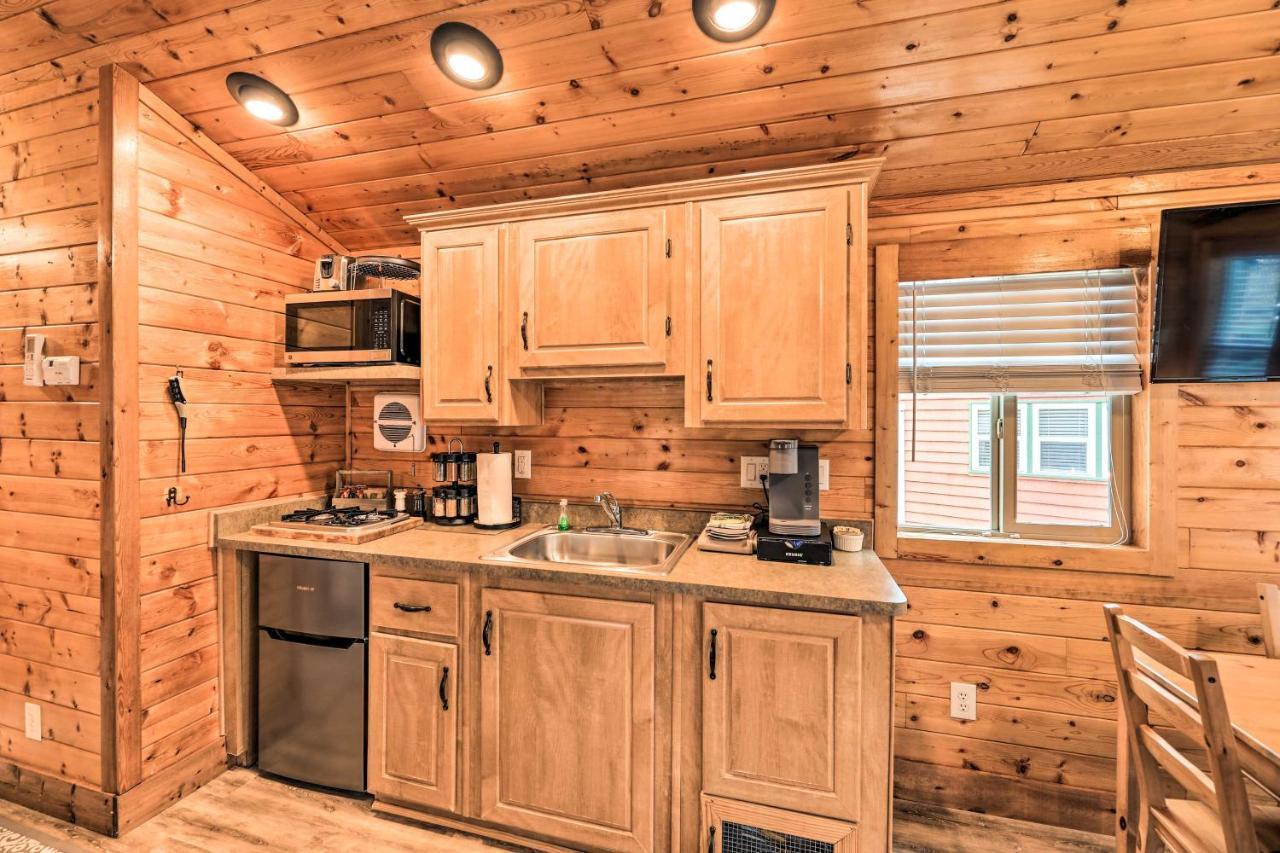 Beautiful New Bern Studio Cabin With Fire Pit! Esterno foto