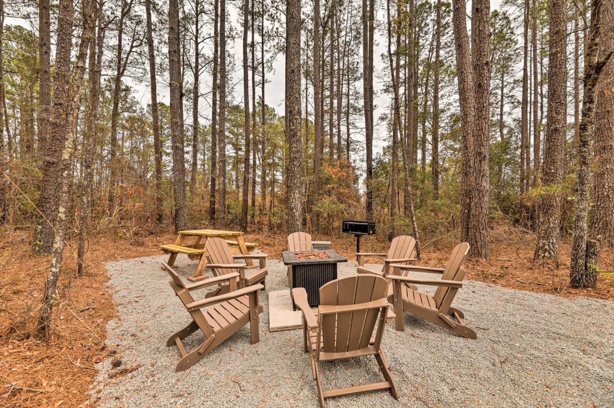 Beautiful New Bern Studio Cabin With Fire Pit! Esterno foto