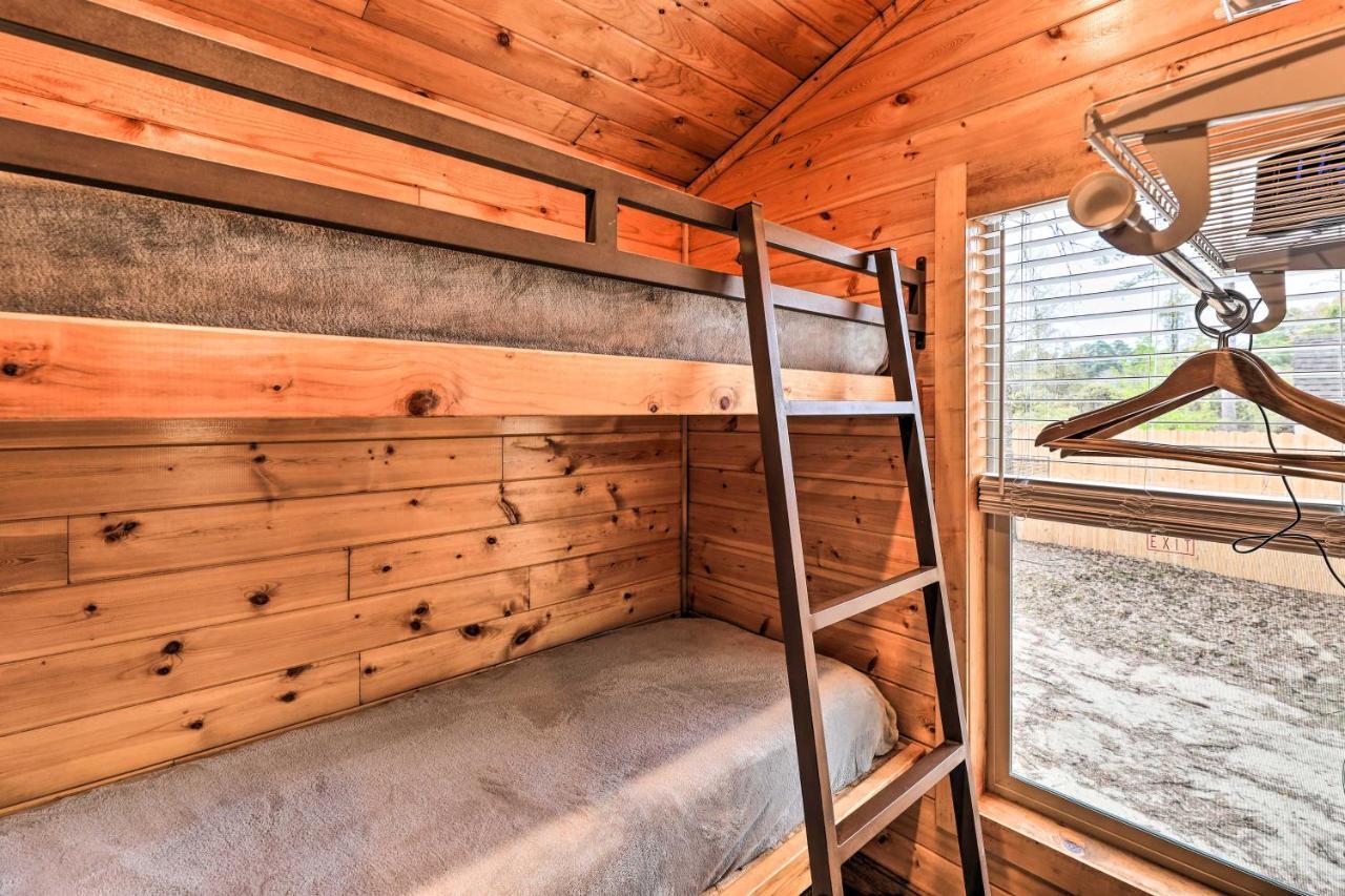 Beautiful New Bern Studio Cabin With Fire Pit! Esterno foto